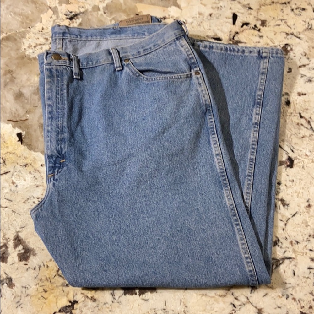 Men’s Wrangler Jeans Sized 48x30